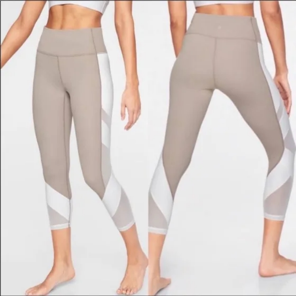 Athleta crop tan&white leggings